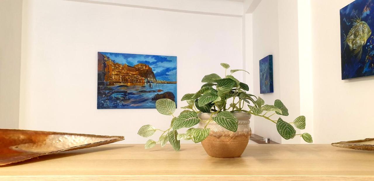 Granello Di Sabbia - Chianalea Di Scilla Apartment Luaran gambar