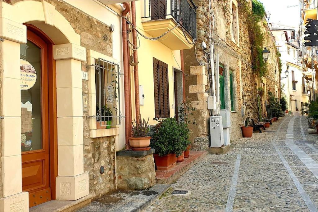 Granello Di Sabbia - Chianalea Di Scilla Apartment Luaran gambar